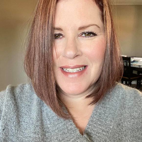 Meet your Posher, Rellie - Picture 1 of 1